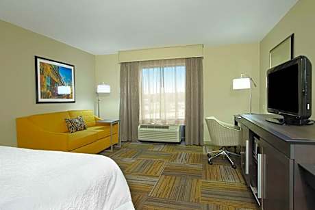 King Room with Sofa Bed and Study - Non-Smoking