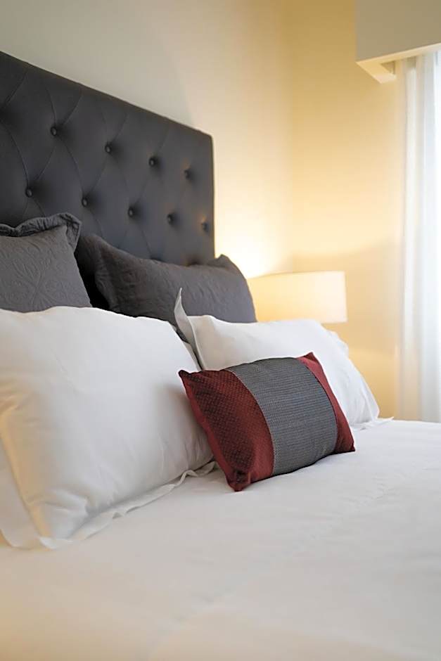 Sunny, The House - AL