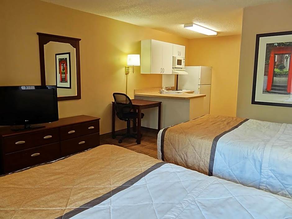Photo 1 of 10 of Studio 2 Double Beds