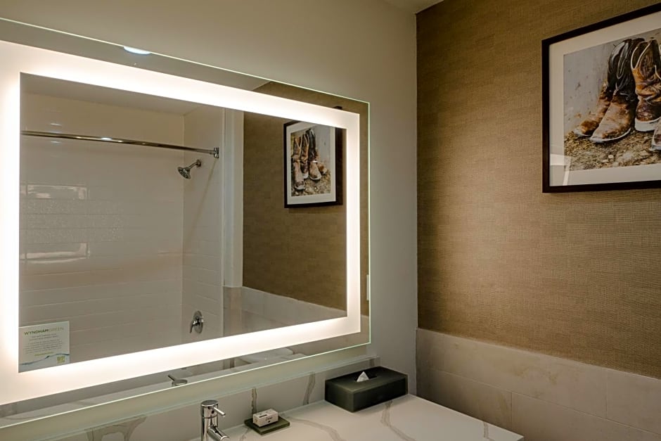 La Quinta Inn & Suites by Wyndham Pharr RGV Medical Center
