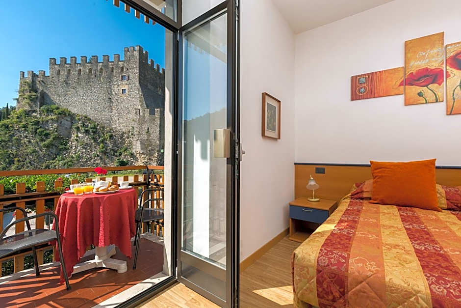 Hotel Antica Croce - Gardaslowemotion