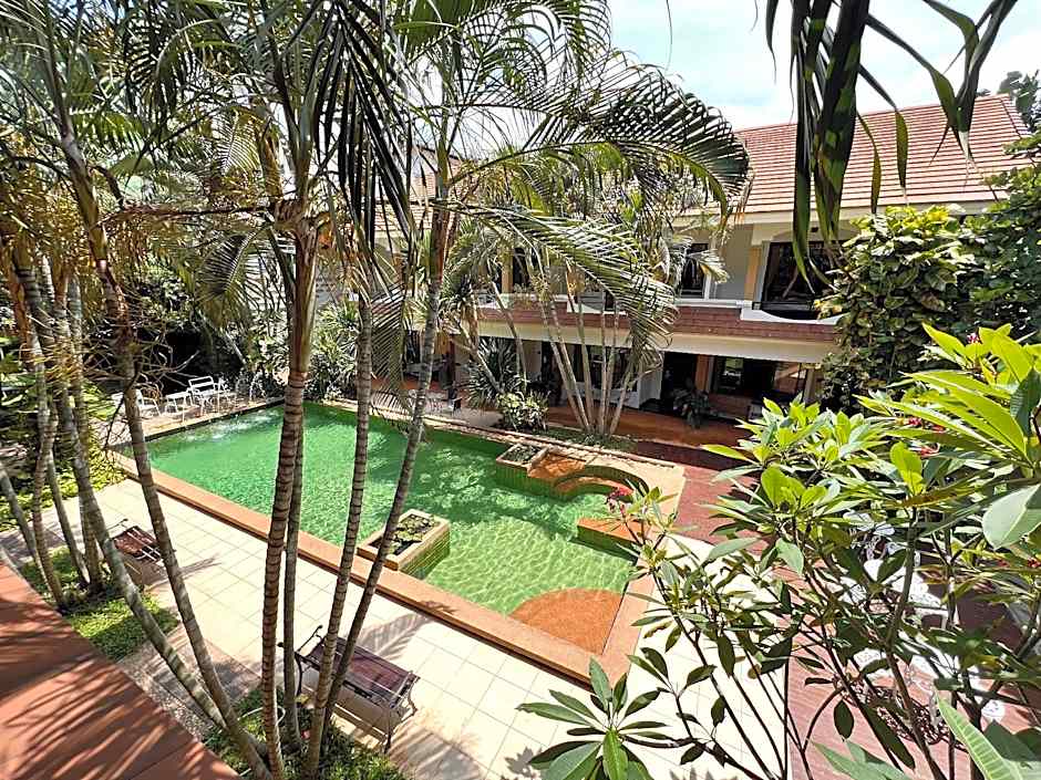 Hotel La Villa