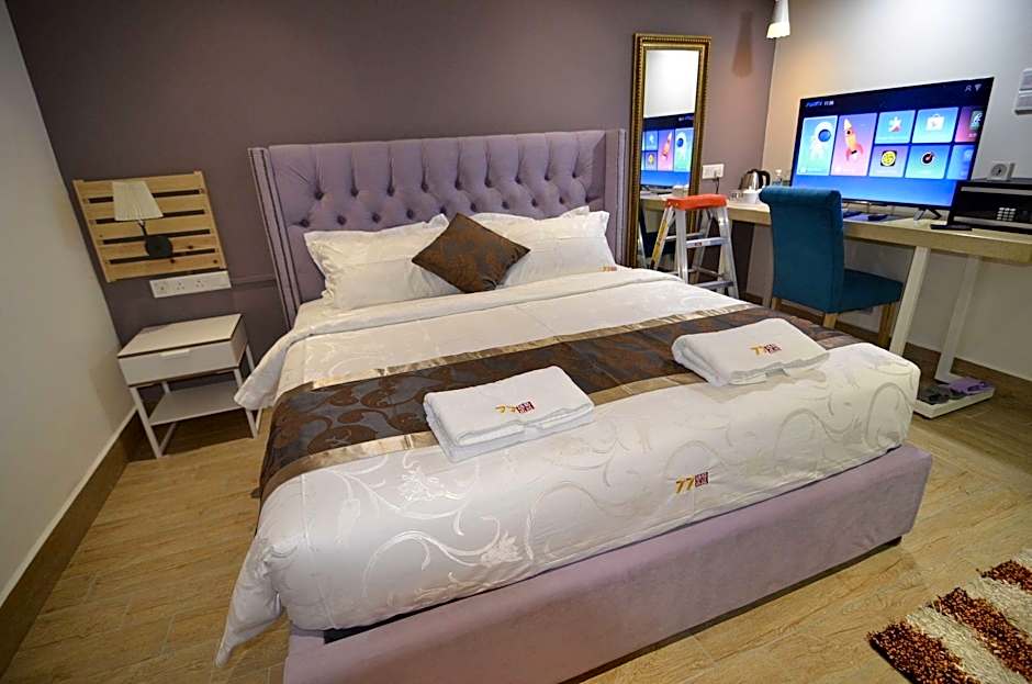 77 Boutique Hotel