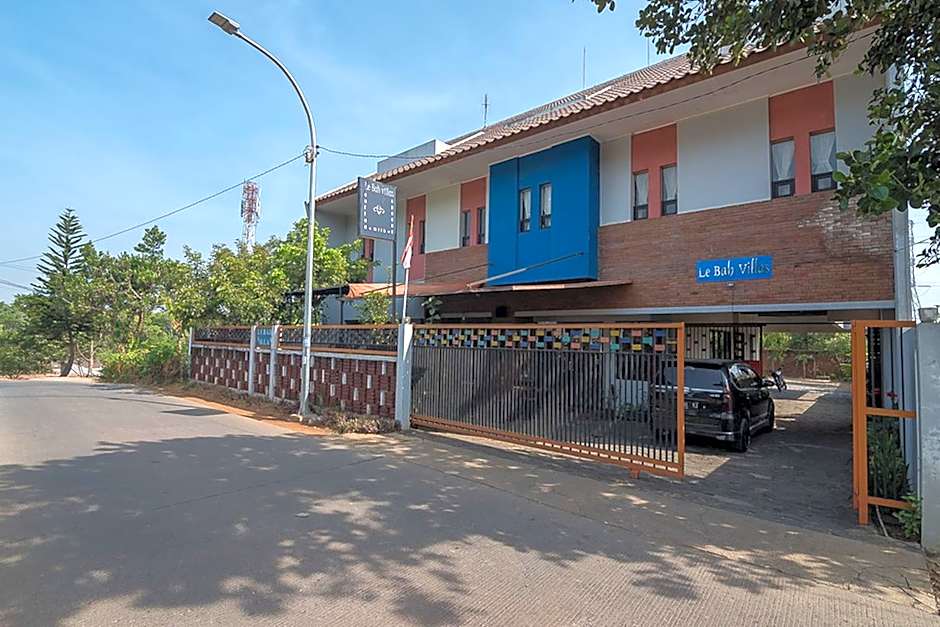 RedDoorz Syariah near Krida Nusantara