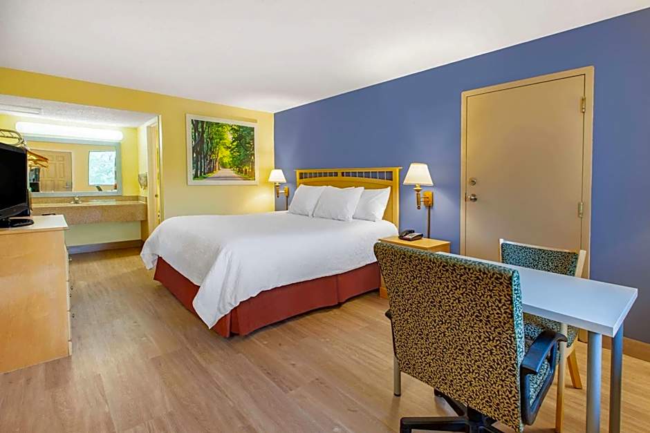 Days Inn by Wyndham Grantville