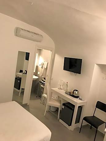 Double Room with French Bed