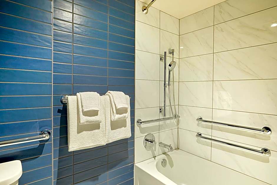 The Quincy, an Ascend Collection Hotel