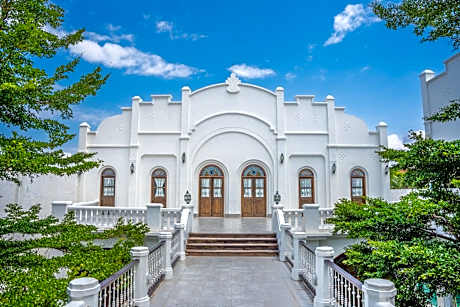 Pitaloka Hotel Sanur By DeWizZ Management