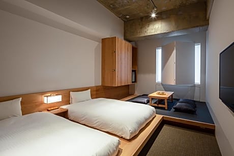 Japanese-Style Moderate Room