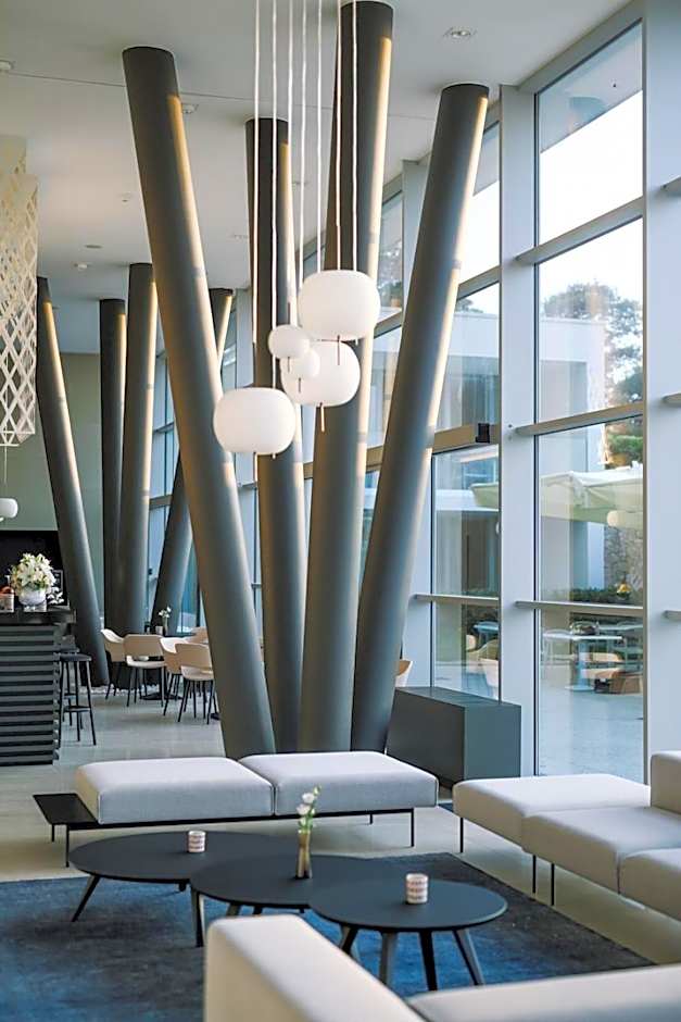 Joel Hotel
