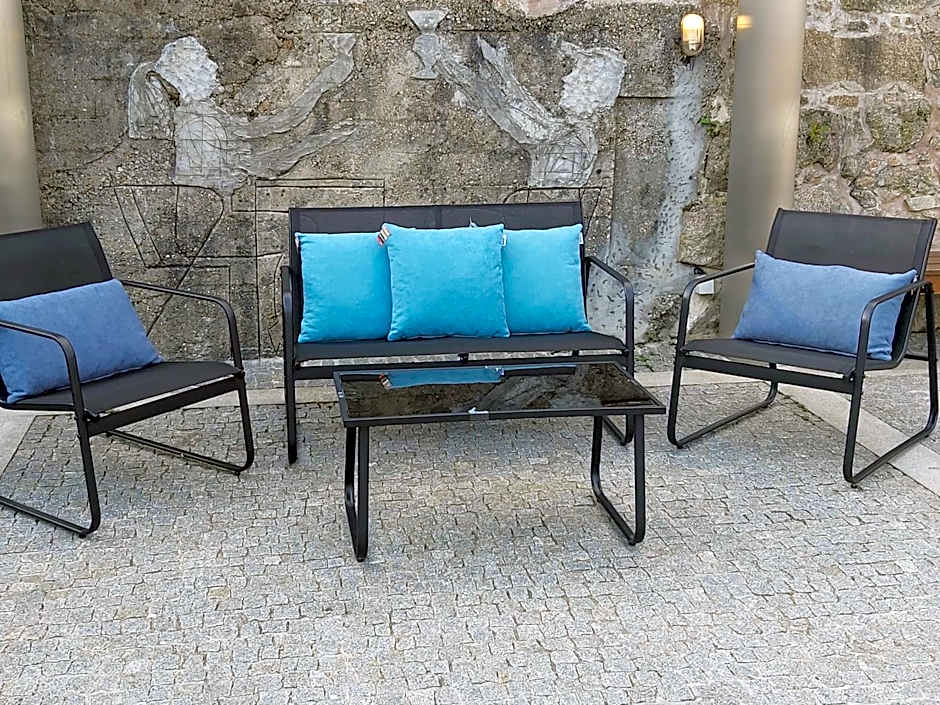 Bridge It - Suites & Views