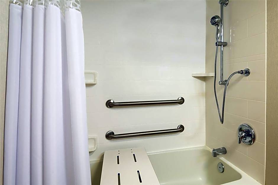 Hampton Inn By Hilton Buffalo Airport - Galleria Mall