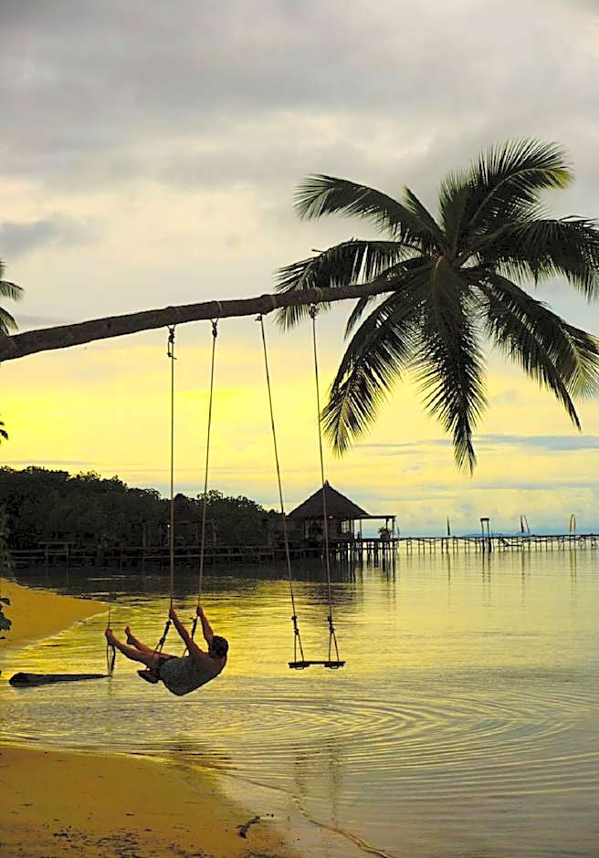 Raja Ampat Dive Lodge