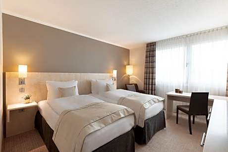 Standard Room with Two Single Beds