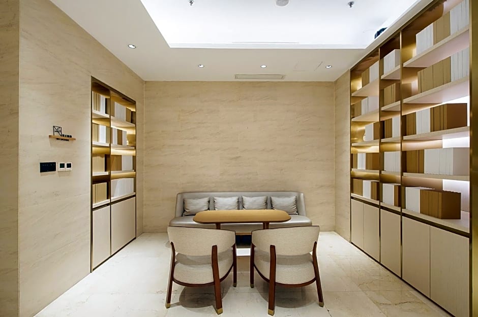 JI Hotel Dalian Renmin Road