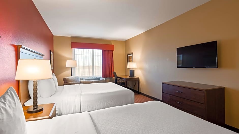 Best Western Plus Hudson Hotel & Suites