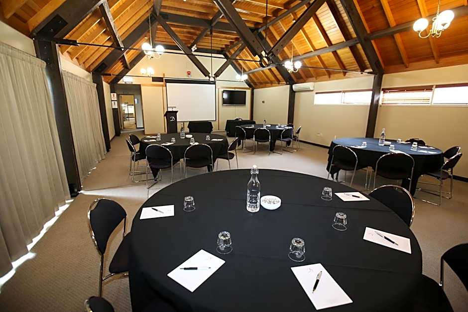 Heritage Dunedin Leisure Lodge