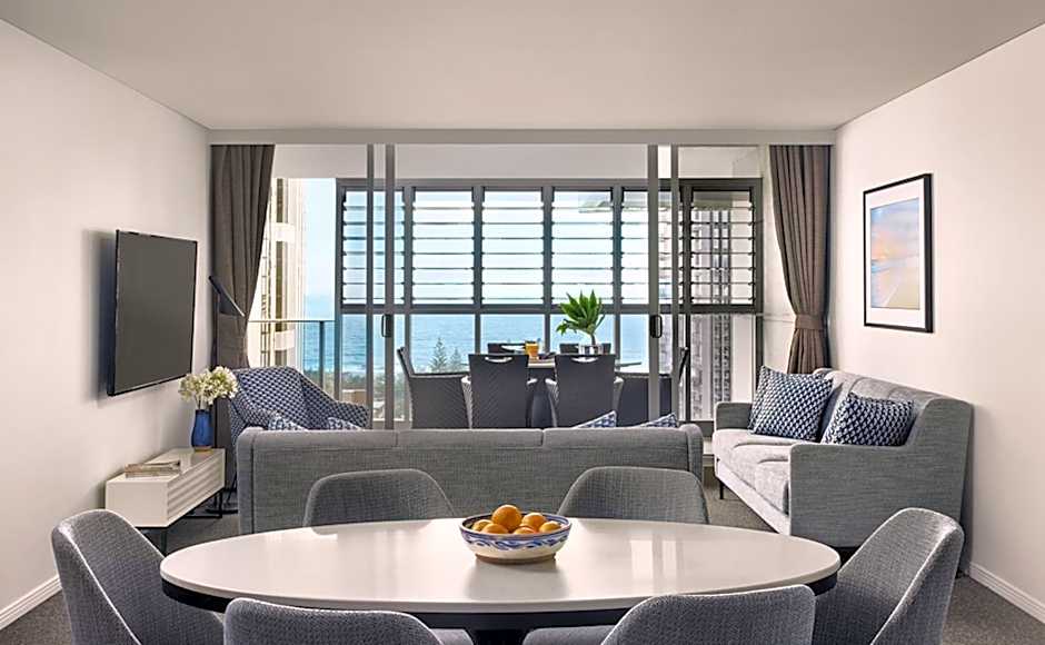 Meriton Suites Broadbeach