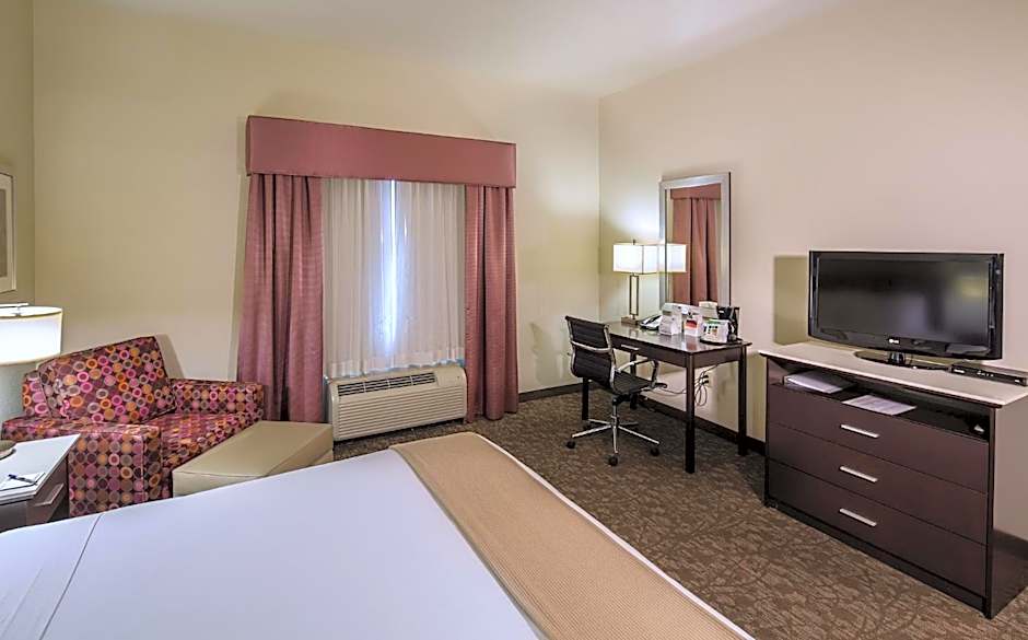 Holiday Inn Express Augusta North By IHG