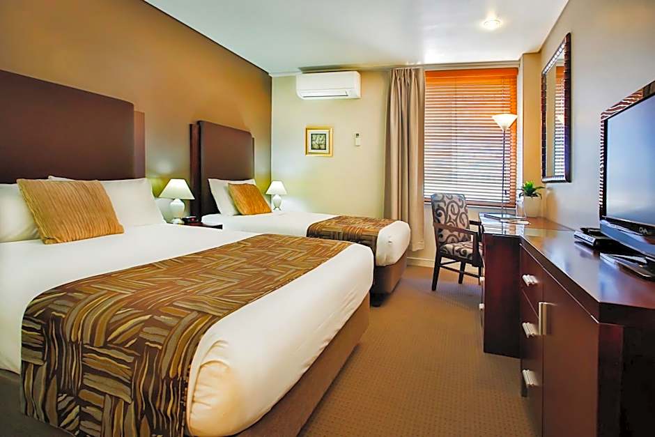 Madison Plaza Townsville