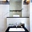 The Jay Hotel by HappyCulture