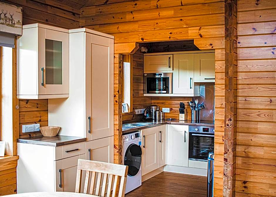 Glen Clova Lodges