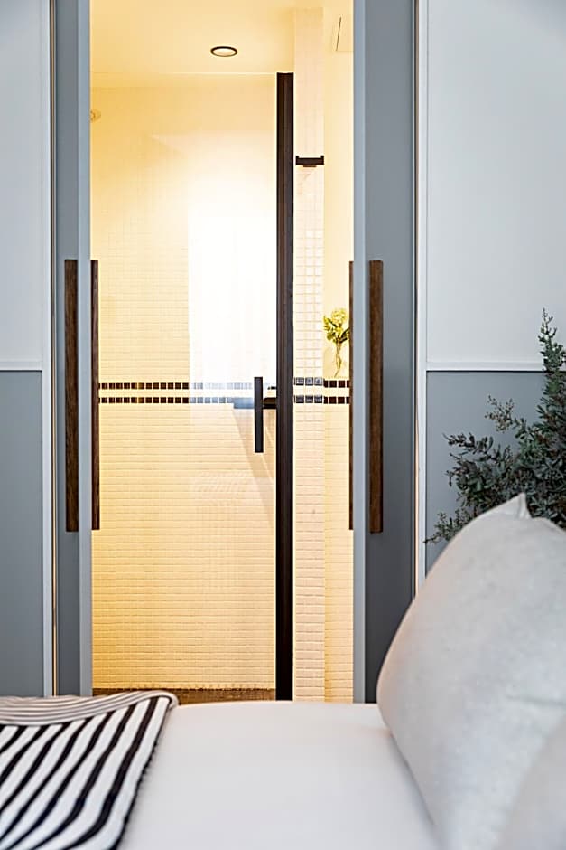 Best Western Premier The Blake Paris Gare Saint Lazare