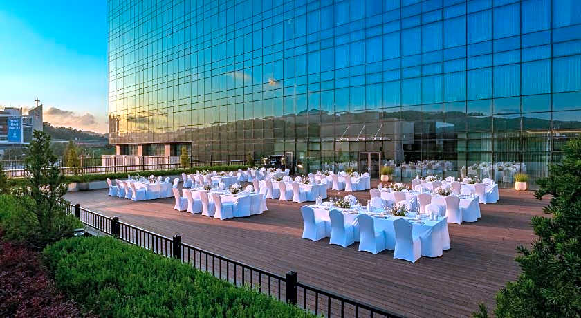 DoubleTree by Hilton Seoul Pangyo Residences