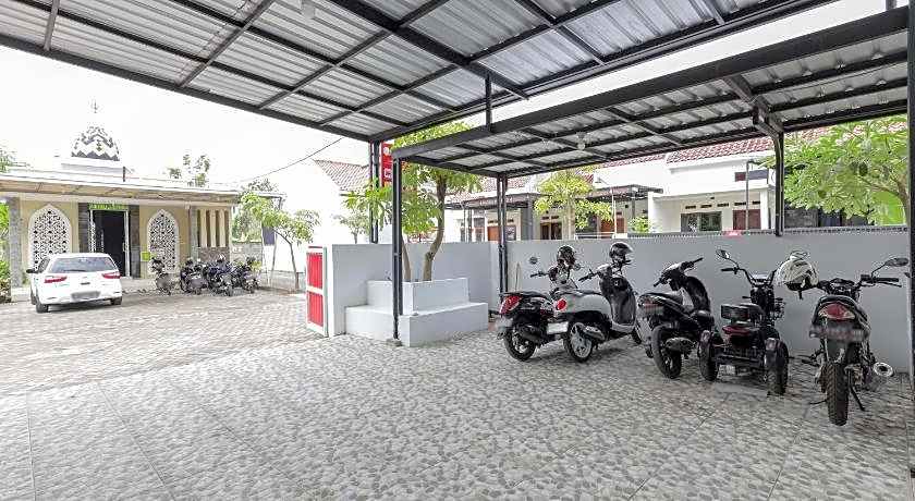 RedDoorz Syariah near GOR Bung Karno Nganjuk