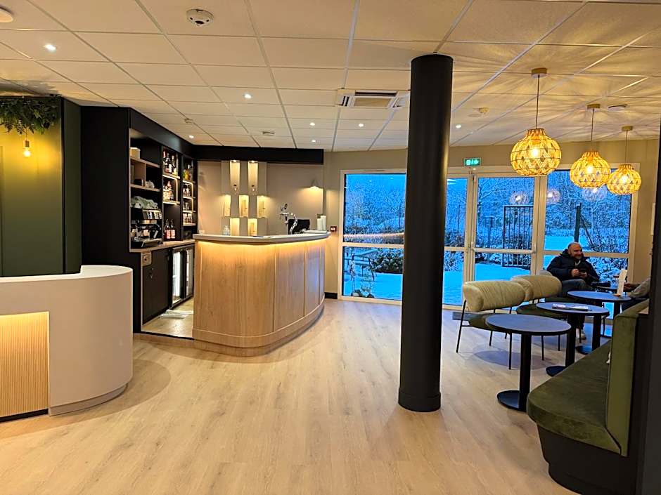 Brit Hotel Saint-Meen-le-Grand en Broceliande