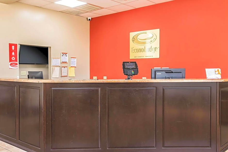 Econo Lodge Garden City - Savannah