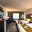 Quality Inn & Suites Tulare