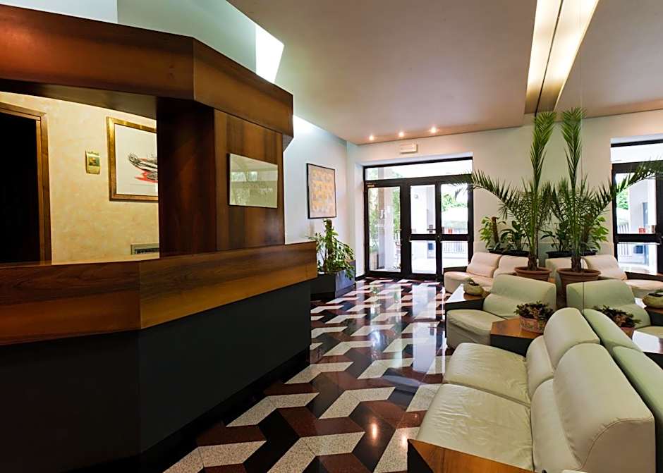 Hotel Letizia