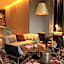 Next Hotel Melbourne, Curio Collection by Hilton