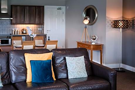 Two-Bedroom Apartment with City View