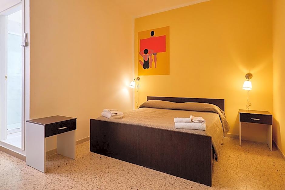Soleē, Family Holidays & Hostelling