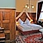 Hotel Schloss Edesheim