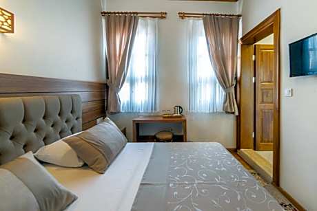 Small Double Room