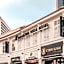 Magazine Vista Hotel Managed By The Ascott Limited