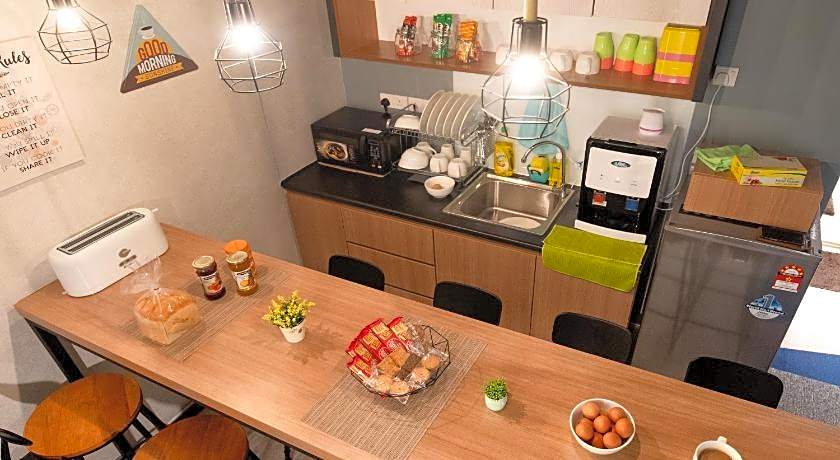 Vibrant Hostel