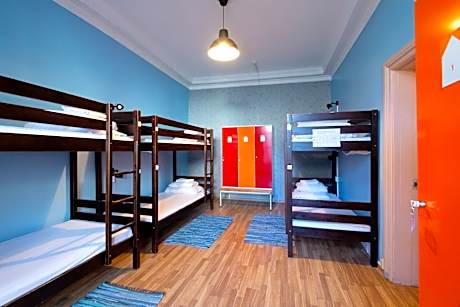 Single Bed in 6-Bed Dormitory Room