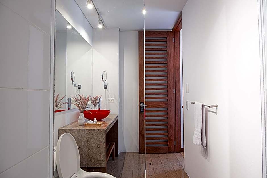 84 DC Bogotá By OxoHotel