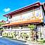 OYO Collection O 91125 Puri Dewa Bharata