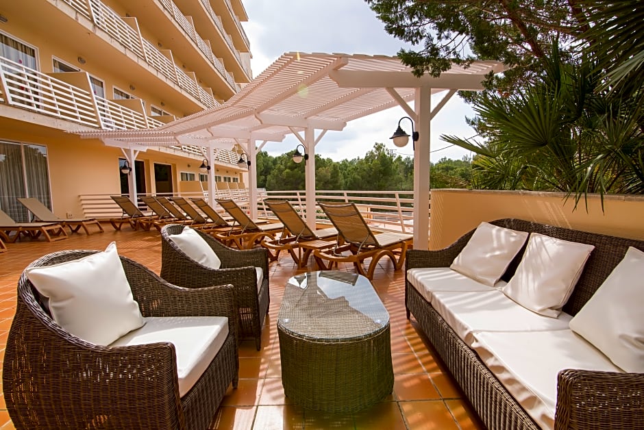 Azuline Hotel Bahamas