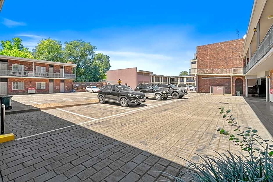 Sherbourne Terrace Hotel