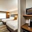 Holiday Inn Express Hotel & Suites Bellevue-Omaha Area