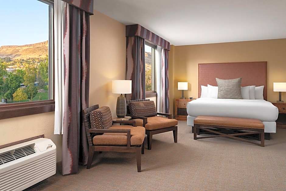 The Golden Hotel, an Ascend Collection Hotel