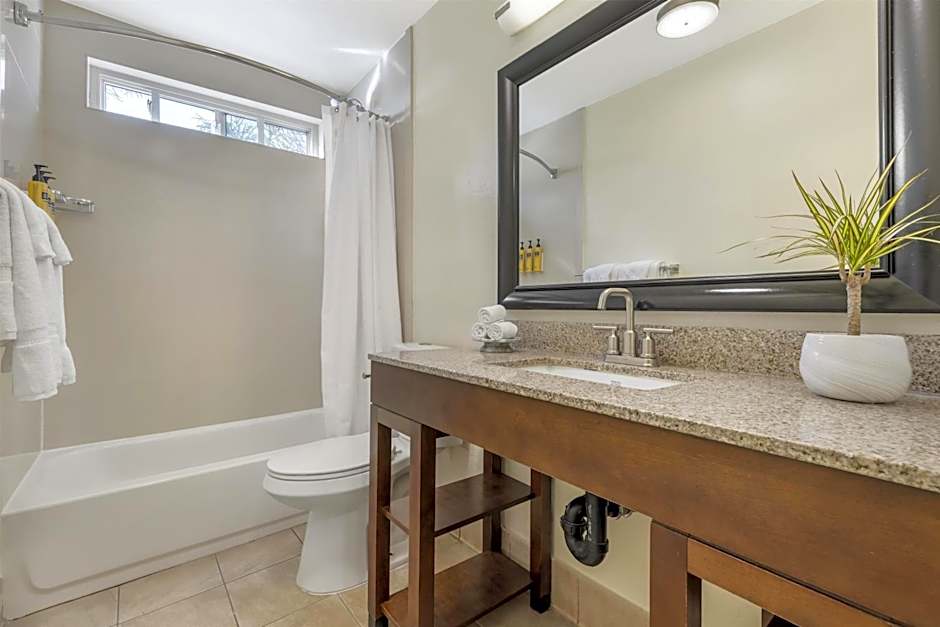 Best Western Plus Beach View Lodge Carlsbad