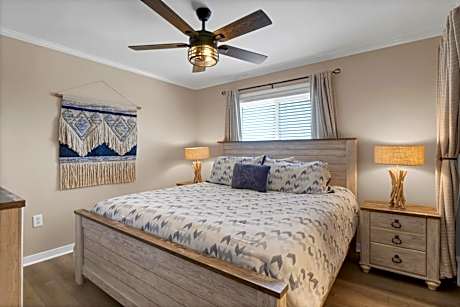 King Suite with Ocean View