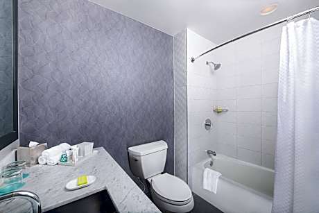 Premier Room, 1 King Bed